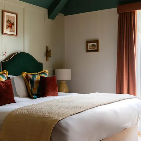 Coach & Horses Hotel-2